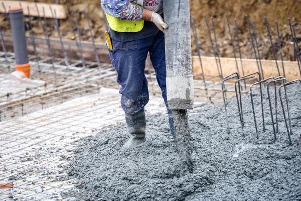 Expert Concrete Solutions for Properties in Gilbert