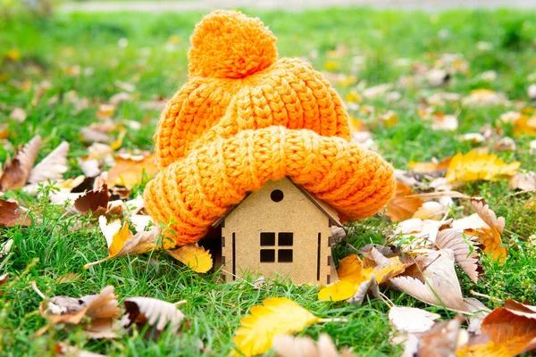 Quality attic insulation services Houston for Improved Indoor Comfort